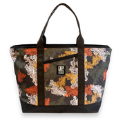 Kelp patterned tote bag with black handles on a white background